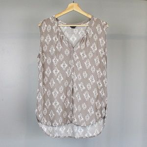 Eddie Bauer Tank with Victorian Filigree Print
